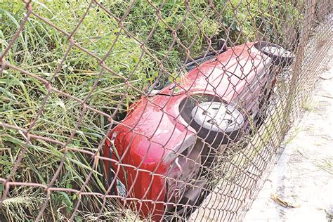 Familia Resulta Herida en Volcadura Periódico El Orbe