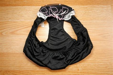 VINTAGE JAPANESE NYLON Shiny Slippery Pretty Cute Black Bikini Panty Small PicClick CA