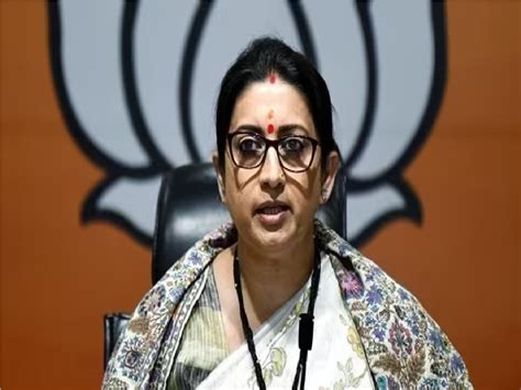 Smriti Irani Taunt On Opposition Meeting Said Disaster Is Fixed With Unholy Alliance