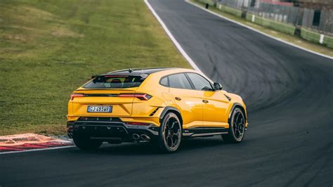 Lamborghini Urus Performante