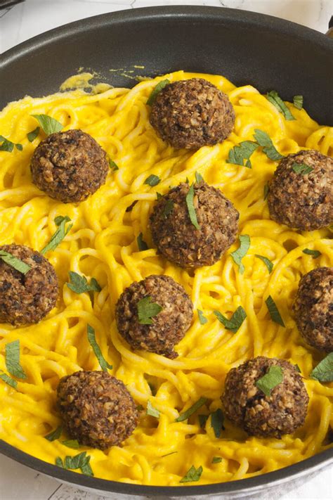 Vegan Mushroom Meatballs - My Pure Plants