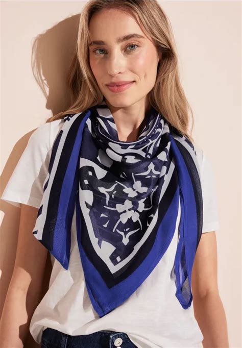 STREET ONE Foulard avec imprimé pour femmes en Bleu STREET ONE