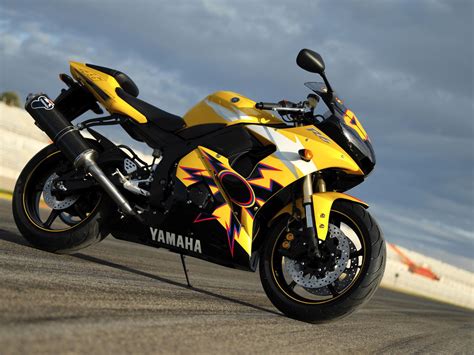 Yamaha Motorcycles Wallpapers on WallpaperDog