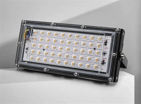 Светодиодная лампа ЛЕД, LED 50Вт 220В IP65 - полный спектр, фитолампа ...