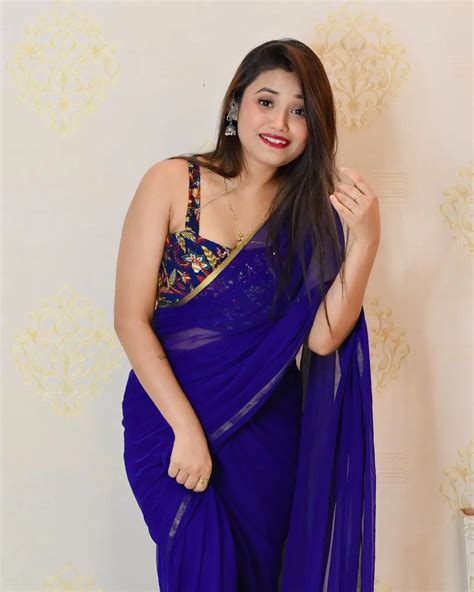 Instagram Star Aisha Kashyap Sizzling Hot Photos Leaked On Social Media