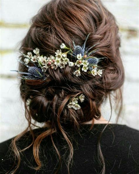 Pin By Minka Schumese On Lilac Fabulous Wedding Hair Flowers Wedding