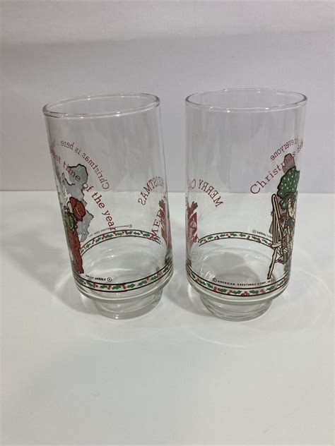 Coca Cola Holly Hobbie Merry Christmas 2 Vintage Glasss 1977 Christmas