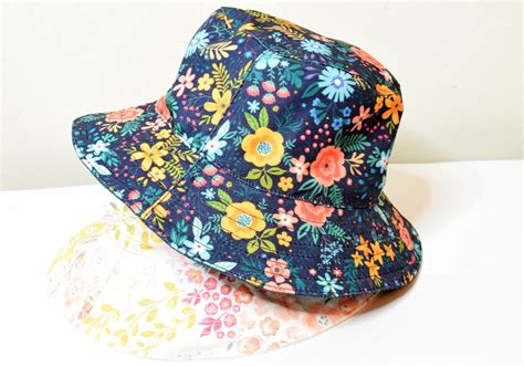 Bucket Hat Dark Blue Floral – CraftHike