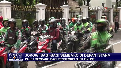 Senyum Bahagia Pengemudi Ojek Daring Dapat Sembako Gratis Dari Presiden