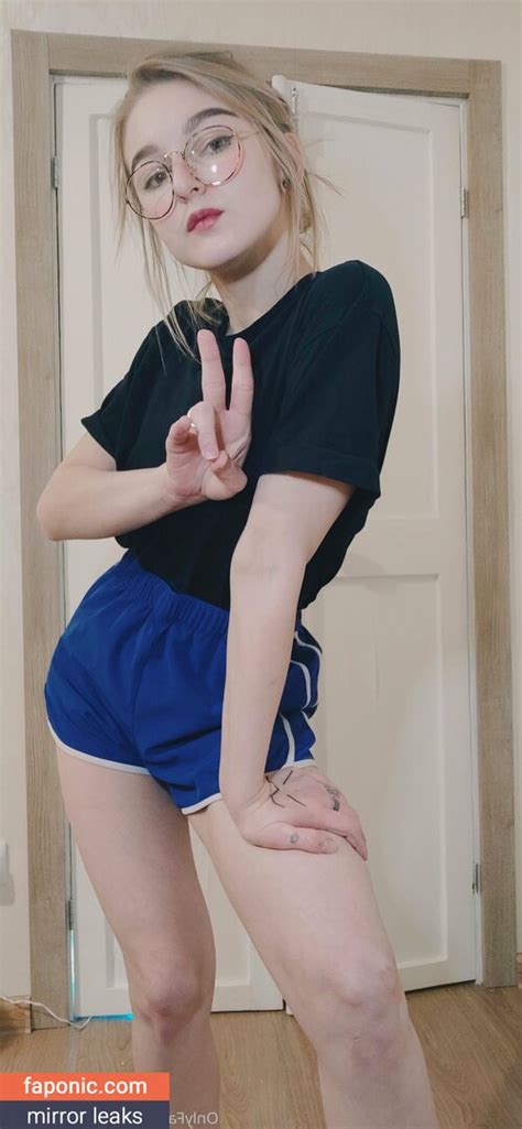 AdalanaD Aka Lana Delmar Aka Lanadelmaar Aka Adalanadelmar Aka Lanadelmarphoto Nude Leaks