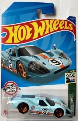 Curtis Collectibles Hot Wheels 1 64 Scale Retro Racers 1967 Ford GT40 Mk IV Gulf