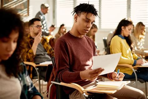 Quantos Periodos Tem A Faculdade De Administração