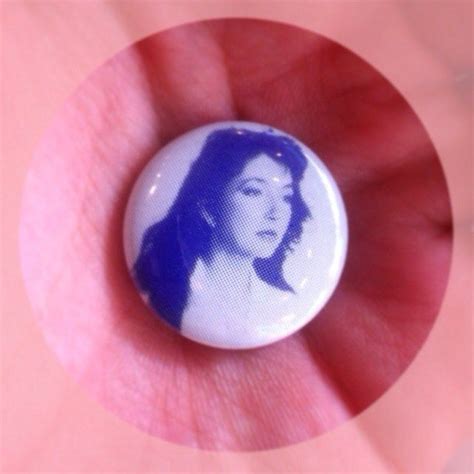 Pin By Lise Gerrard On Kate Bush Badges Pins Pin Badges Snow