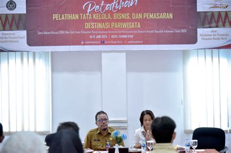 Pengelola Objek Wisata Di Bangka Barat Diberi Pelatihan Seputar