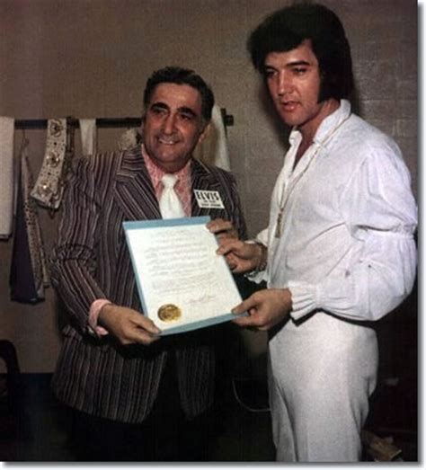 Elvis Presley | Receiving an award, Backstage, January 13, 1973, before ...