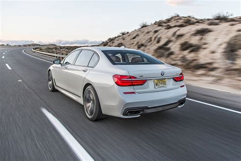 2016 Bmw 750i Xdrive First Test Motor Trend