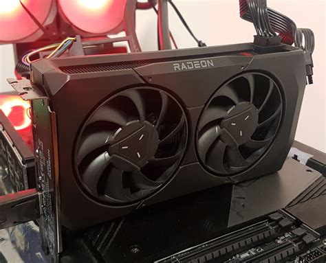 RECENZE: AMD Radeon RX 7600 8GB - RECENZE: AMD Radeon RX 7600 8GB | Diit.cz