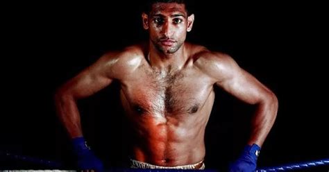 Amir Khan Posts Boxing Training Video But Trolls Won T Let Him Forget About Sex Tape Leak