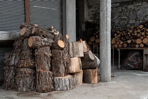 Comment faire sécher du bois de chauffage rapidement