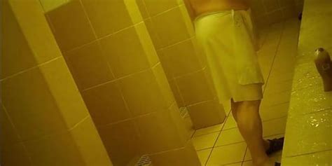 Naked Men In Public Pool Shower Tnaflix