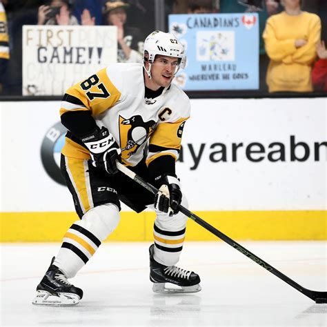 Sidney Crosby's 800th Assist, Blues Extend Winning Streak, Top ...