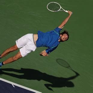 Indian Wells Daniil Medvedev Zieht Mit 19 Sieg In Folge Ins Endspiel