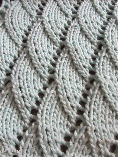 Overlapping Waves Stitch Is A 10 Row Repeat And Is Knitted In A