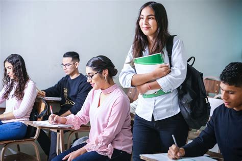 La classe de première expliquée 🧑‍🎓 - Sherpas