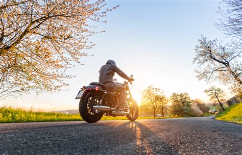 Spring and Summer Riding Tips: 3 Tips to Get Your Bike Ready to Ride in Dallas - Baja Auto Insurance