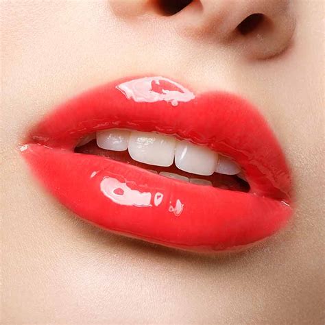 LUSCIOUS LIPS | Available Online at SkinMiles by Dr Alek