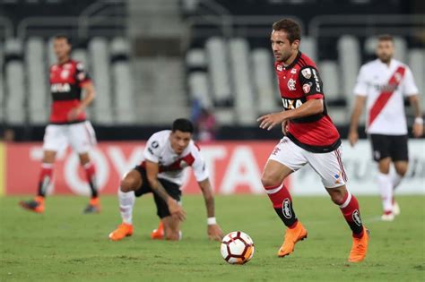 Time Do River N O Superior Ao Do Flamengo Diz Roberto Assaf Flaresenha