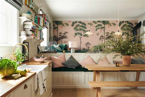 32 Kitchen Wallpaper Ideas To Personalize Your Space