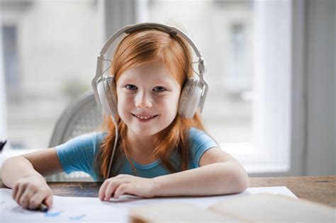 Should Students Be Allowed To Listen To Music In Class Lab To Class