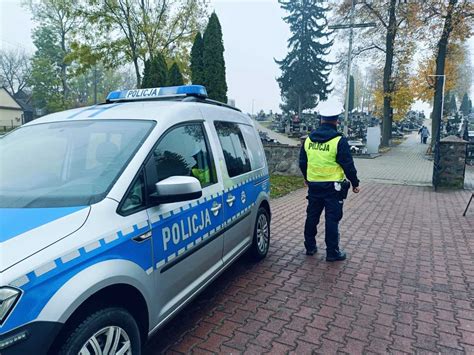 Policyjna Akcja Znicz Policjanci W Rejonie Cmentarzy