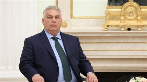 Viktor Orban w Moskwie Hołownia w zachowaniu Orbana jest coś