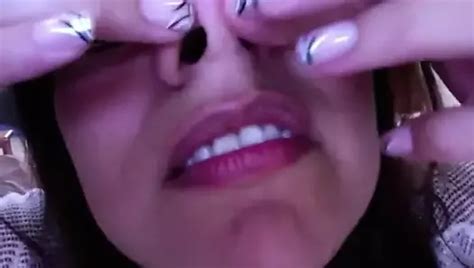 Free Nose Play Porn Videos XHamster