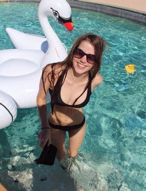 White Swan Black Bikini Porn Pic