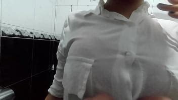 Convincing The Girl In The Coffee Shop To Have Sex In The Bathroom For Money Xvideos
