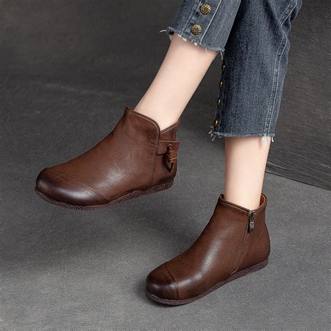 Women Retro Minimalist Leather Soft Flat Ankle Boots