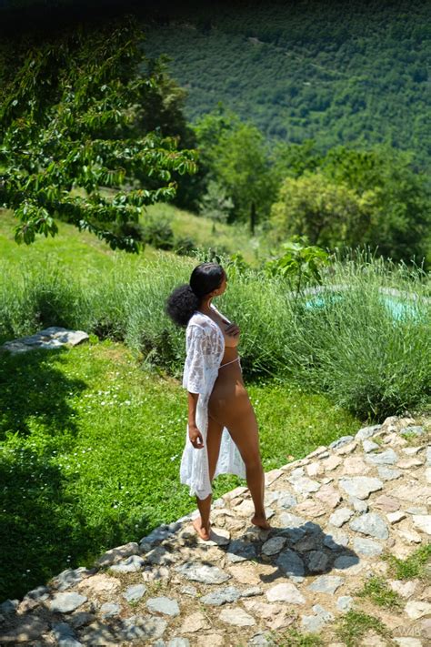 Barbie Nude In Photos From Watch Beauty