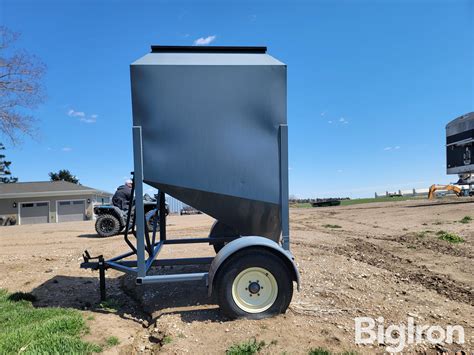 L H Versa Tote Sa Bulk Feed Tote Bigiron Auctions