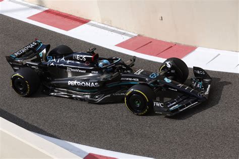 Mercedes tease sensational new F1 livery design - GPFans.com