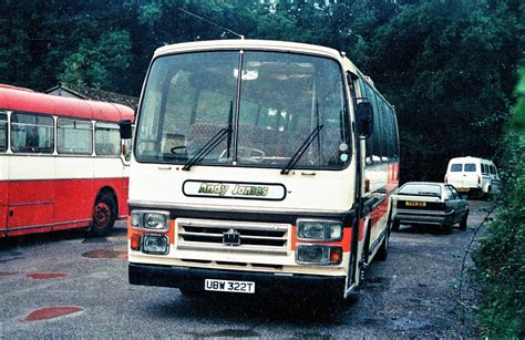 Andy James UBW322T Bedford YMT Plaxton Supreme Express Bou Flickr