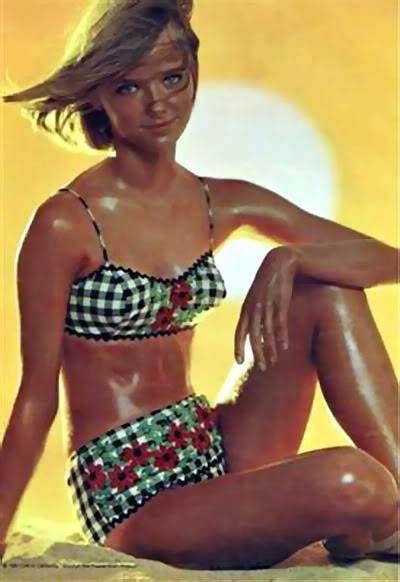 Cole Of California ~ Cheryl Tiegs 1960s In 2020 Cheryl Tiegs