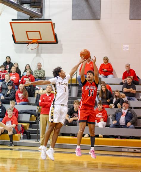 Cardinals Win Tri-County Classic for Second Straight Year, Lady Cards