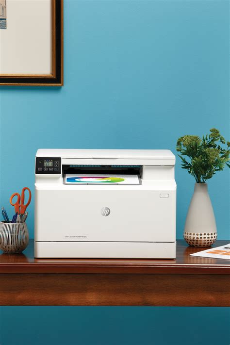 Imprimante HP LaserJet Pro MFP M182N