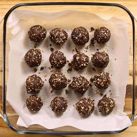 No Bake Double Chocolate Energy Balls Toasty Apron