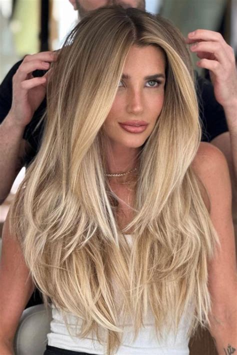 Fall Hair Color Trends Sun Kissed Beach Blonde Long Layers