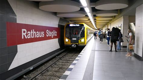 U Bahn Berlin Mitfahrt Osloer Stra E Westhafen Im H Auf Der U