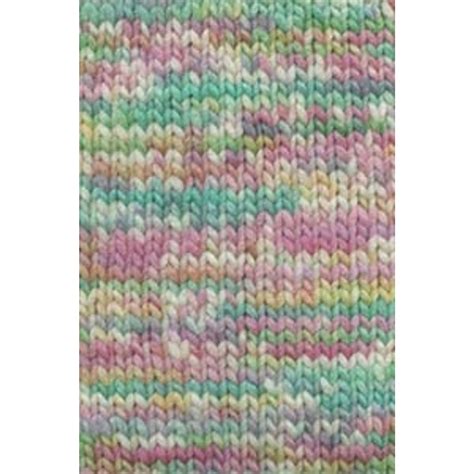 Bold color variations for French bangs arrive next season 12